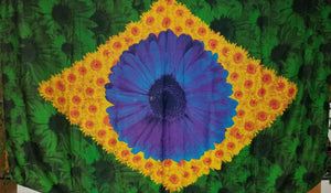 Brazilian Flag and the Flower